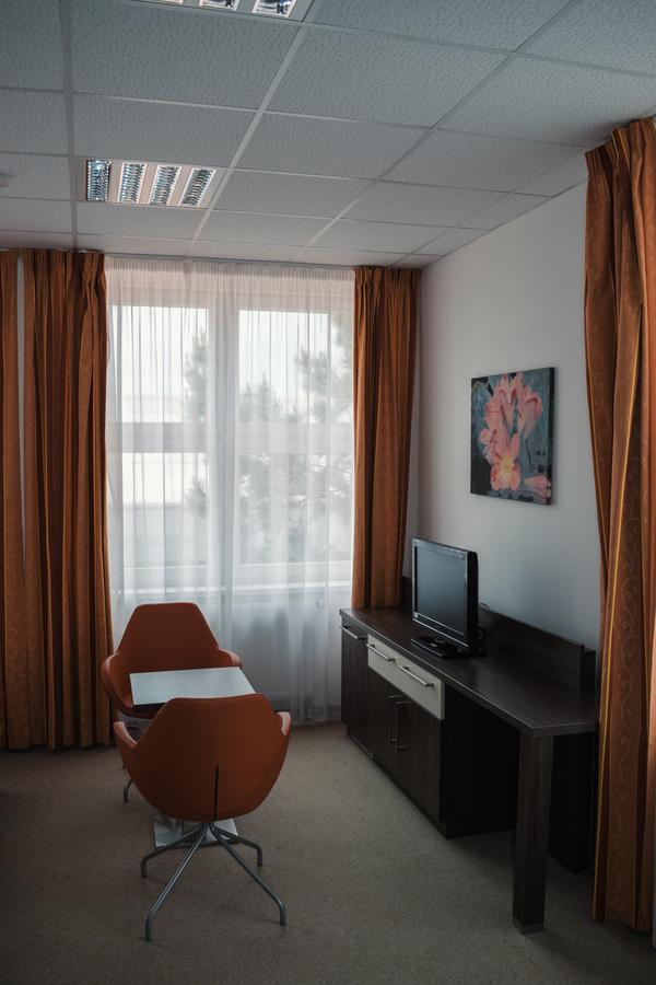 Sport-Relax Centrum Bors Club Breclav Ngoại thất bức ảnh