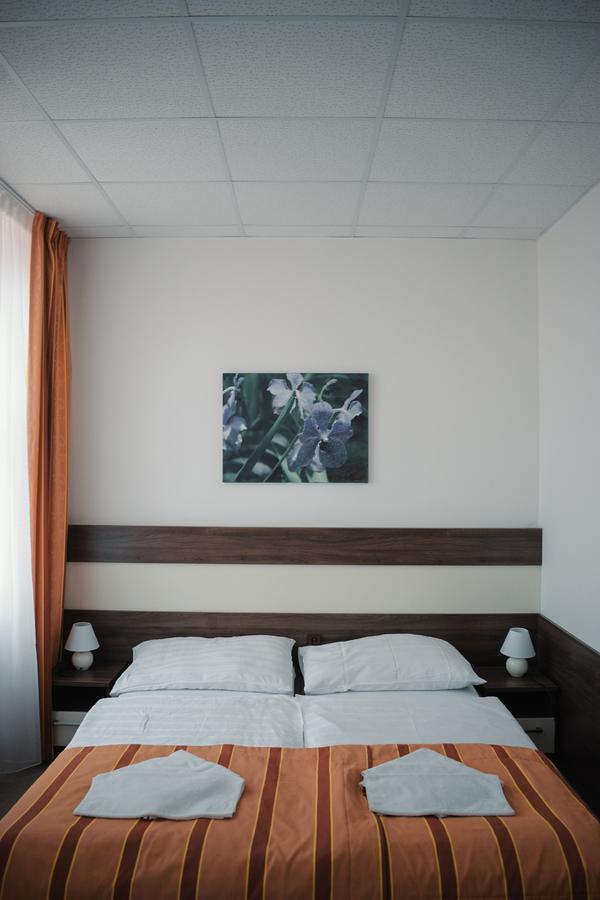 Sport-Relax Centrum Bors Club Breclav Ngoại thất bức ảnh